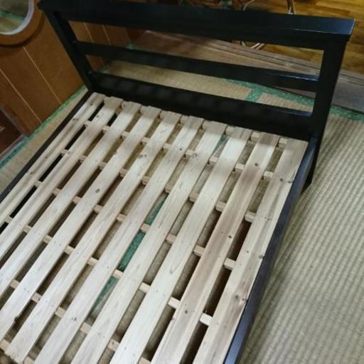 シングルベッド