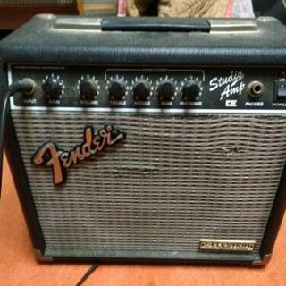 フェンダーアンプとエレアコ（商談中）の画像