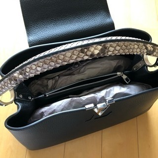 ハンドバッグ ルイヴィトン  カプシーヌ