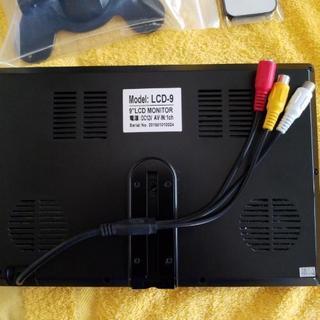 ９型TFTカラー液晶モニターの画像