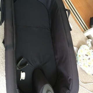ストッケ キャリーコット
