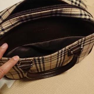 BURBERRY バッグの画像