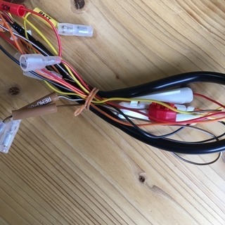 アルパイン製リアビジョン10.1型＆取り付けキットの画像