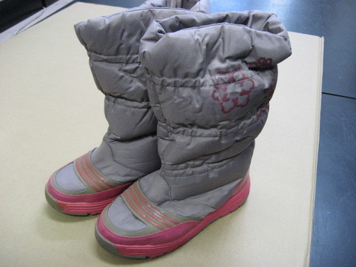 adidas 防寒ブーツ　美品