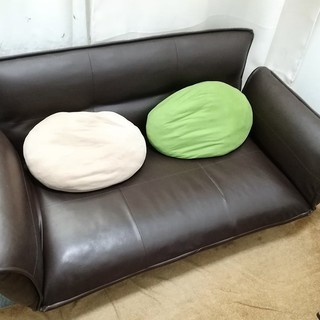 二人掛けソファー