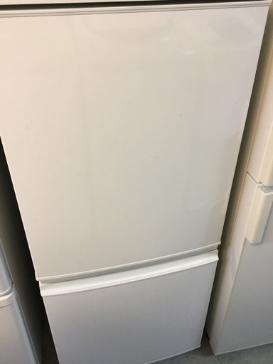 【送料無料・設置無料サービス有り】冷蔵庫 SHARP SJ-14Y-W③ 中古