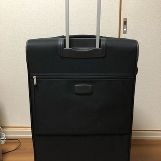 FUMBERT 大型スーツケースの画像