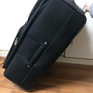 FUMBERT 大型スーツケースの画像