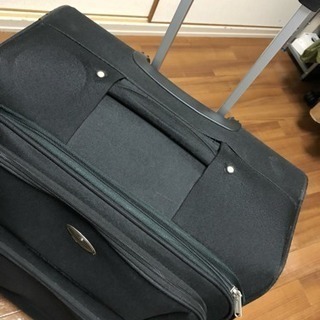 FUMBERT 大型スーツケースの画像