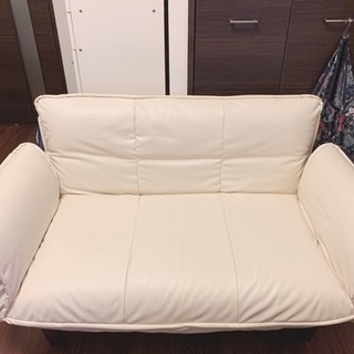 リクライニング付き2人掛けソファ