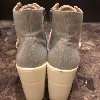 レディース厚底スニーカーの画像