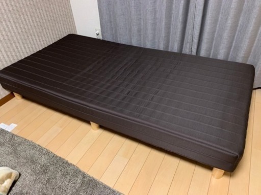 ベッド