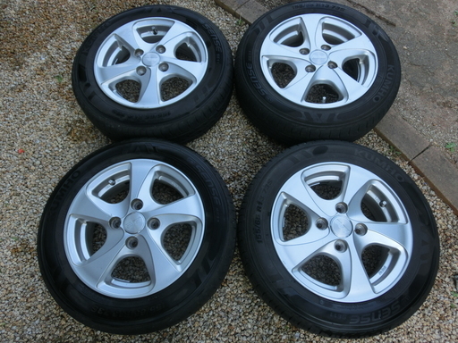 2018年4月購入の低燃費タイヤ 155/65/13 ホイール付き 4本セット