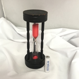 アンティークの砂時計♪10分♪赤い砂♪木製色落ちありの画像