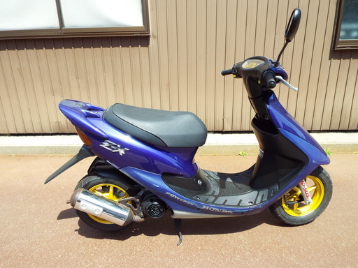 ホンダ★ディオZX★走行距離8804.7㎞（メーター表示）カービューティープロの磨き済み