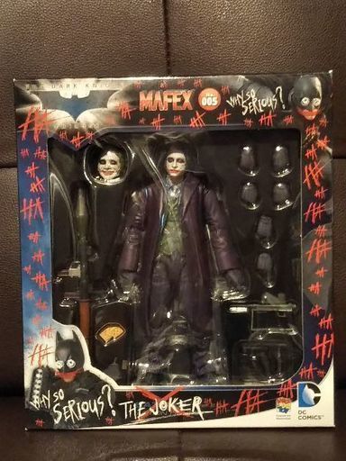 新品未開封 THE JOKER Ver.2.0『THE DARK KNIGHT』可動式フィギュア