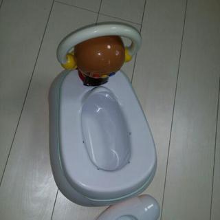 アンパンマンおまる(中古)の画像