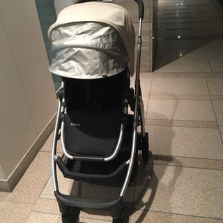 [大セール中]UPPABABY Cruz ベビーカー 付属品付セットの画像