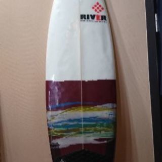 山口県 RIVER サーフボード 5.10