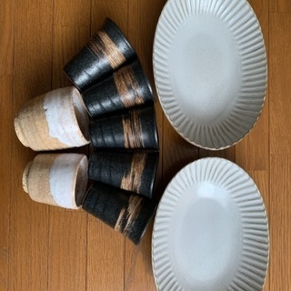 食器と綿毛布