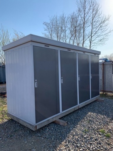 物置 取り付け作業料込みの値段！ 美品 札幌 値段交渉可能！