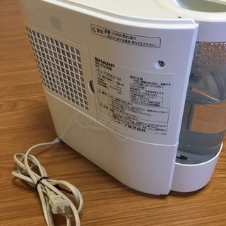 加湿器です。
