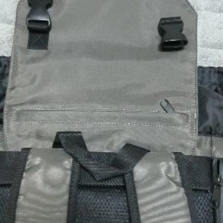 NEWHATTAN TRAPEZA バックパックの画像