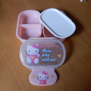 キティちゃんランチボックス
