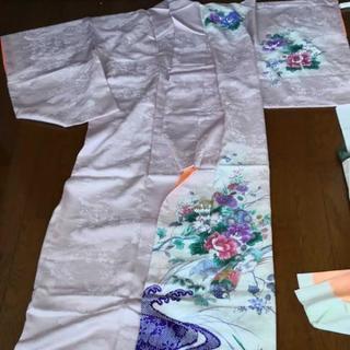 着物　付け下げ　訪問着？