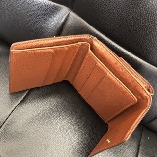 ルイビトン★二つ折り財布！美品！本物の画像
