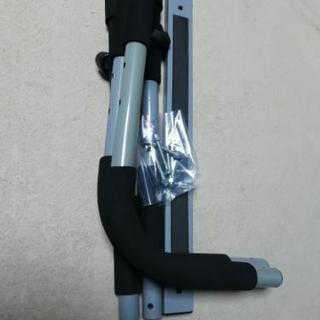 懸垂バー    ぶら下がり トレーニング器具の画像