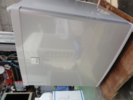 西９３４　DAEWOO　冷蔵庫　１ドア　４５L　RF-50N
