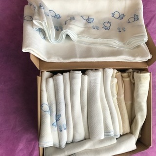 ☆☆お引き渡し済み☆☆布おむつセット差し上げます！ 【中古】