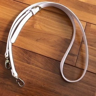 Samantha Vega  バックの画像