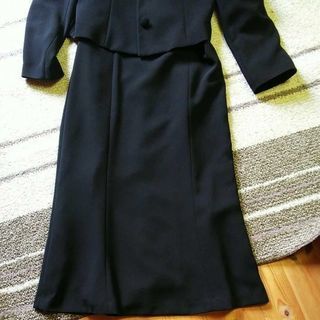 フォーマルスーツ9号の画像