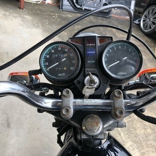 絶版車Kawasaki Z250FT A1型 レストアベースの画像