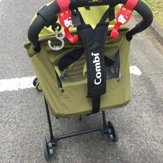 コンビ F2プラス ベビーカーの画像