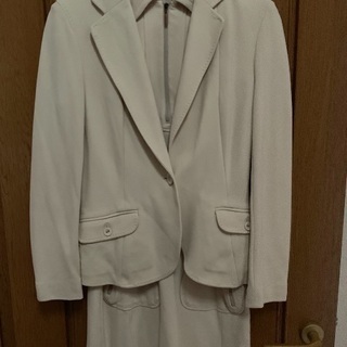 入園&入学式に！0円 ジャージ生地のレディーススーツ 40サイズ