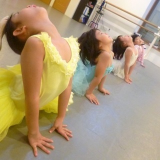 A classical ballet school 明大前/東松原駅から徒歩6分のバレエスクールです。の画像