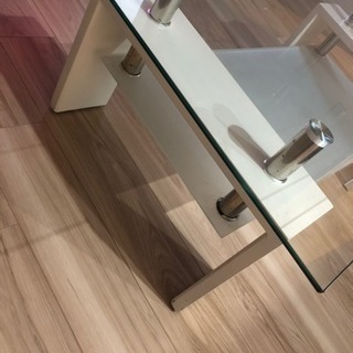 【美品】〆5月25日〆シンプル、お洒落なガラステーブル！！の画像