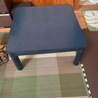 一人暮らし用こたつの画像