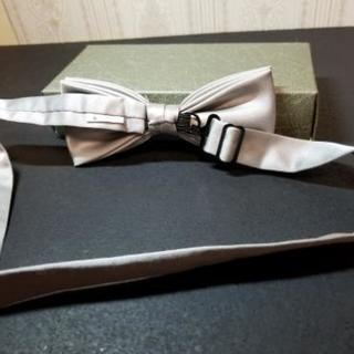 ★中古品　蝶ネクタイ  　グレーの画像