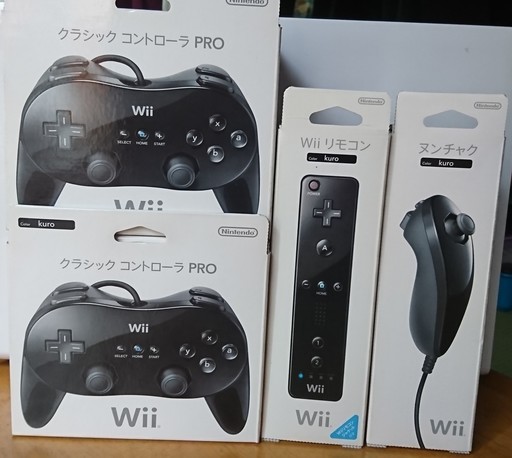 【中古】　Nintendo   Wii　本体＋ゲームソフト5枚