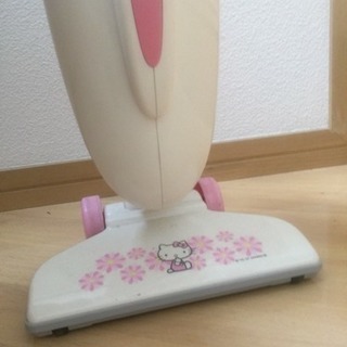 サンリオ キティ 掃除機の画像