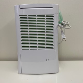 【 ㊗ 令和記念大特価!! 全商品半額SALE!! 】除湿機 2013年製（No.595)の画像