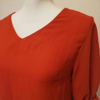 お取り置き中です。ロペピクニックのオレンジのブラウス？の画像