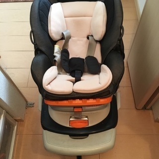 Apricaアップリカチャイルドシートお引取中