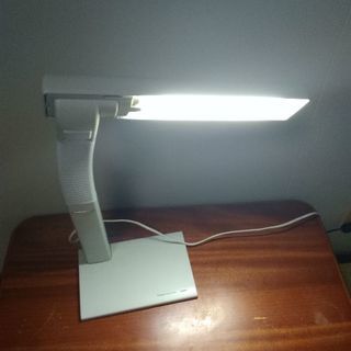 タッチインバータ蛍光灯 卓上ライト