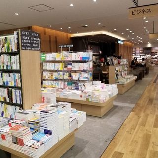 【平日夕方】5/8(水)ブックシェア@カフェ/田町📕📖📚