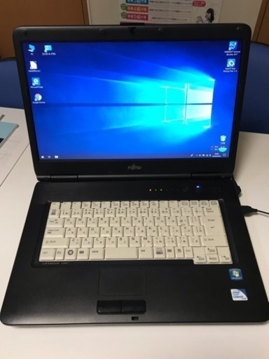 値下げ！ FUJITSU LIFEBOOK 爆速ノートPC SSD換装後に発送